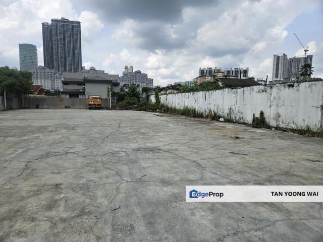 Shop for sale in Petaling, Damansara Damai