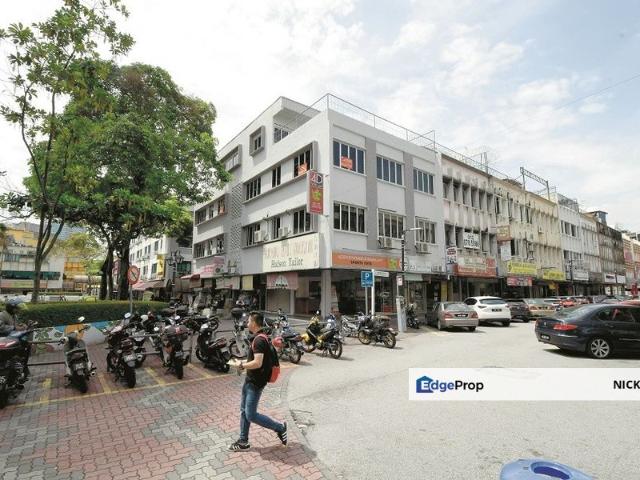 Shop for rent in Petaling, Damansara Damai