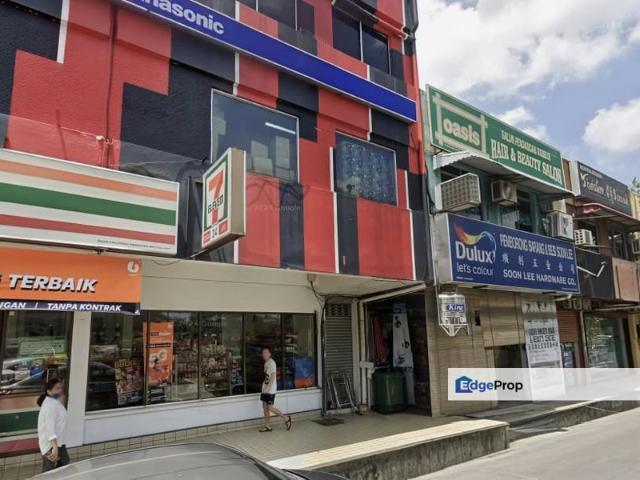 Shop for sale in Petaling, Damansara Damai