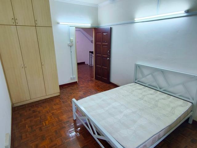 Room for rent in Petaling, Damansara Damai