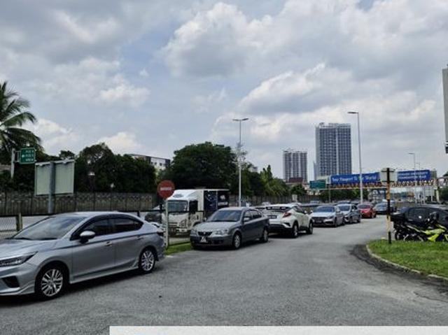 Shop for rent in Petaling, Subang Jaya