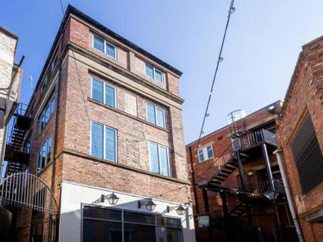 House for sale in High Field, York