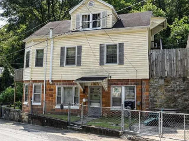 House for sale in Mingo, West Virginia