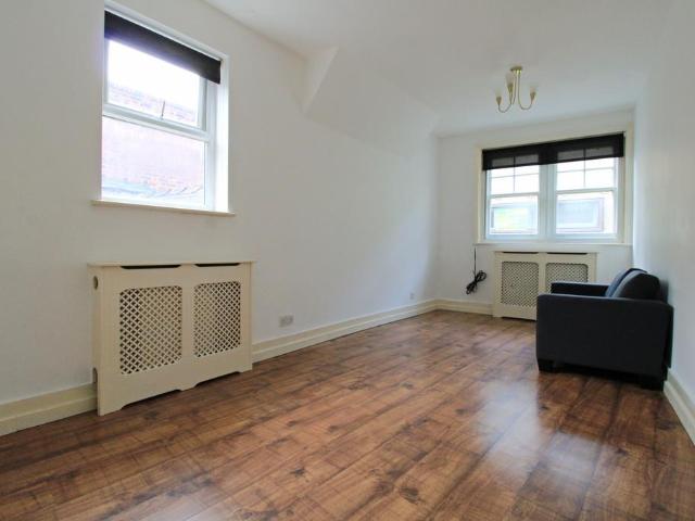 Apartment for rent in Soho, Greater London