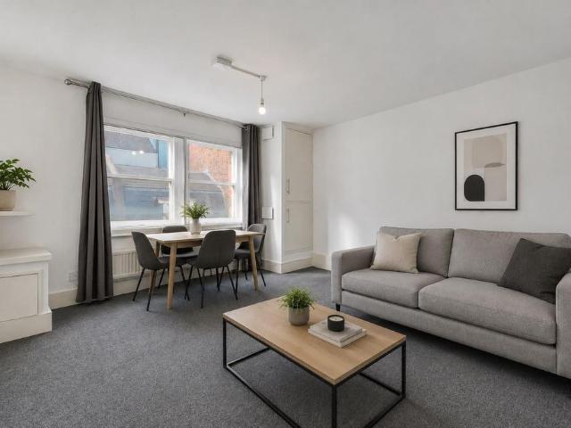 Apartment for rent in Soho, Greater London