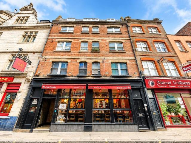 Apartment for rent in Soho, Greater London