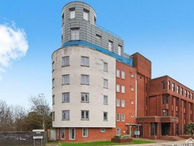 House for sale in Greater London