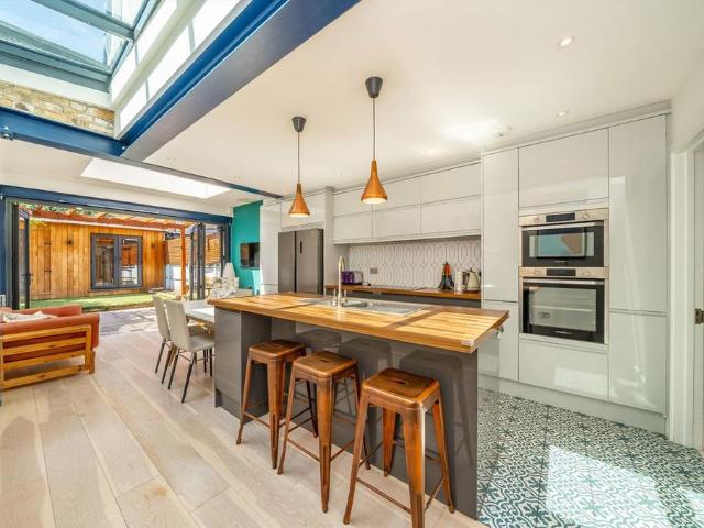 House for rent in Wandsworth, Greater London