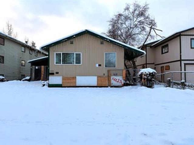 House for sale in Alaska