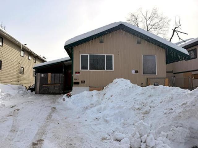 House for sale in Alaska