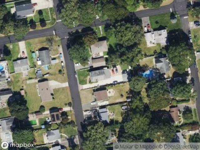 House for sale in Bohemia, New York