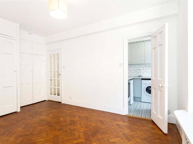 Studio for rent in Bayswater, Greater London
