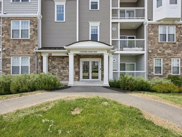 Condo for sale in Westborough, Massachusetts
