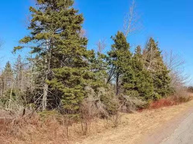 House for sale in Montague