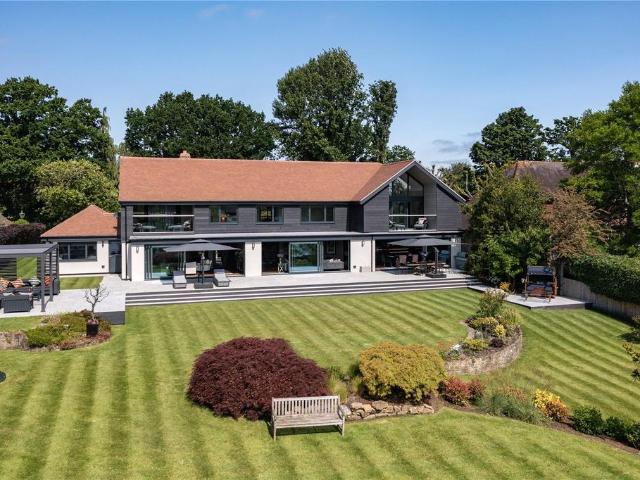 House for rent in Causeway, East Hampshire