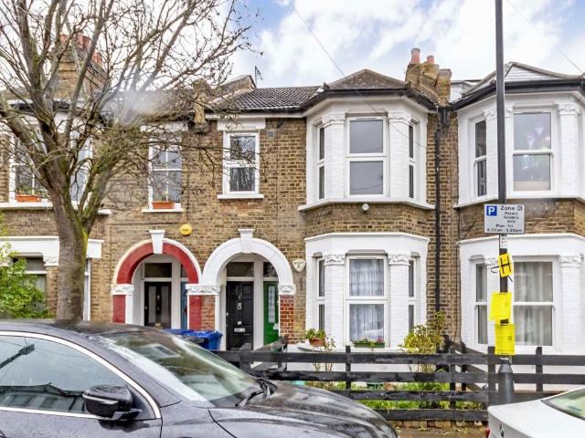 Apartment for rent in London Borough of Ealing, Greater London