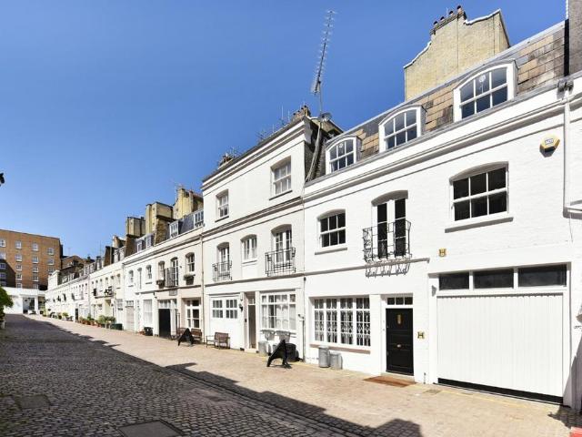 House for rent in South Kensington, Greater London