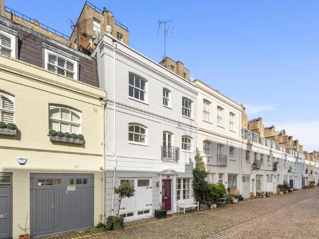 House for rent in South Kensington, Greater London