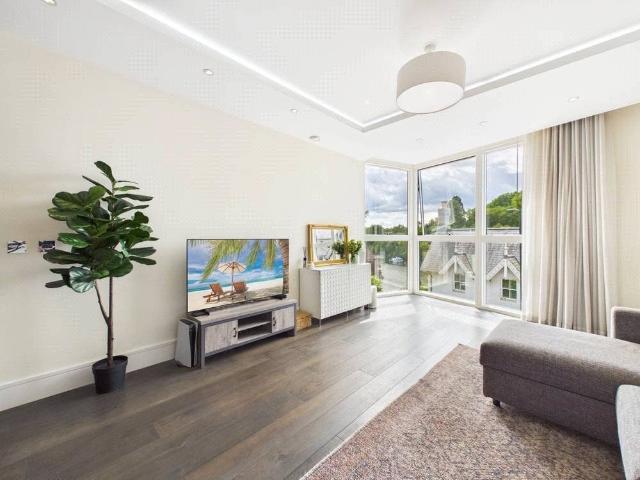 Apartment for rent in Petersham, Greater London