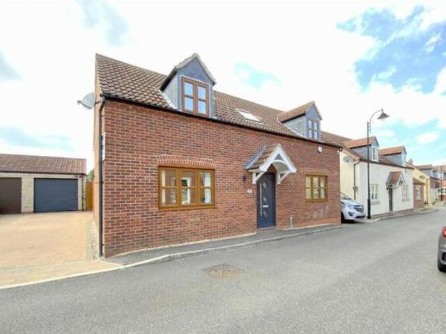 House for sale in Grimsby, North East Lincolnshire
