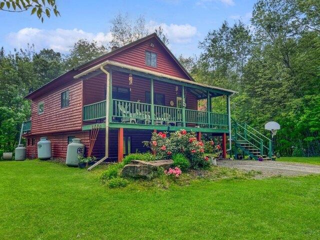 House for sale in Maine
