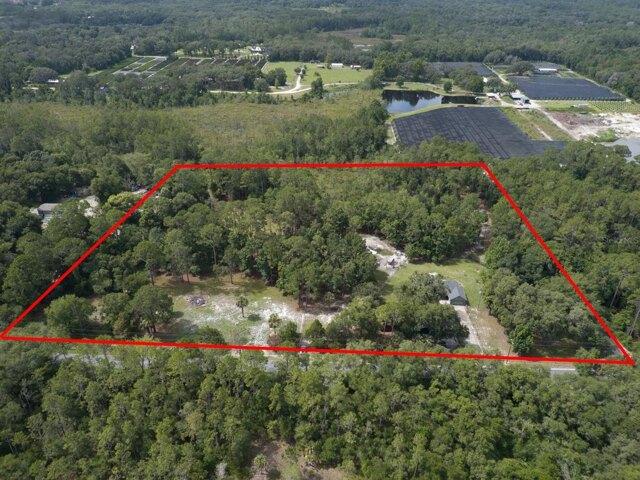 House for sale in Pierson House for sale in Pierson