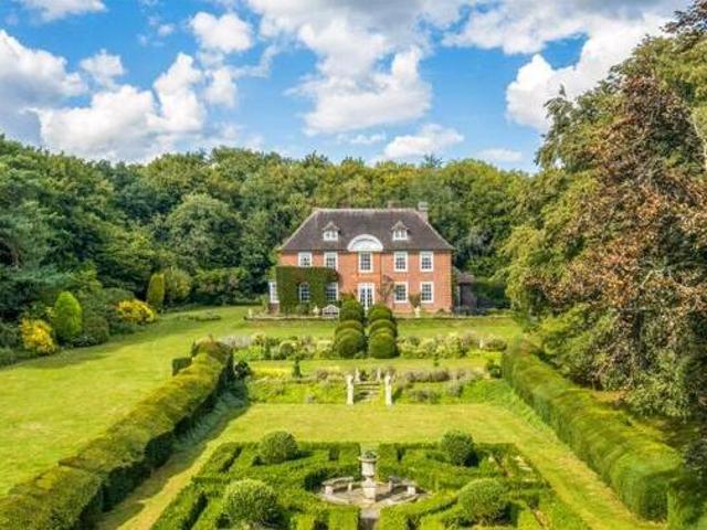 House for sale in The Bridge, Kent