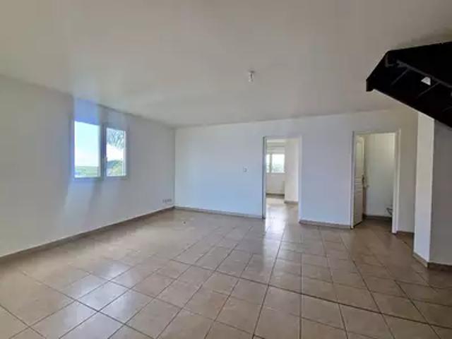 Appartement vente à Bois-Sergent, Petit-Bourg