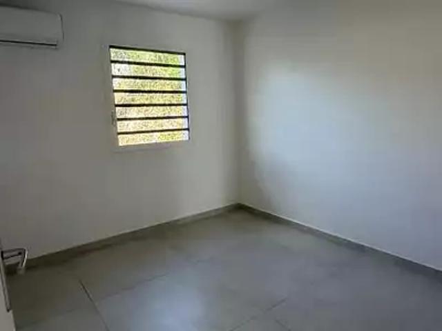 Maison location à Bois-Sergent, Petit-Bourg