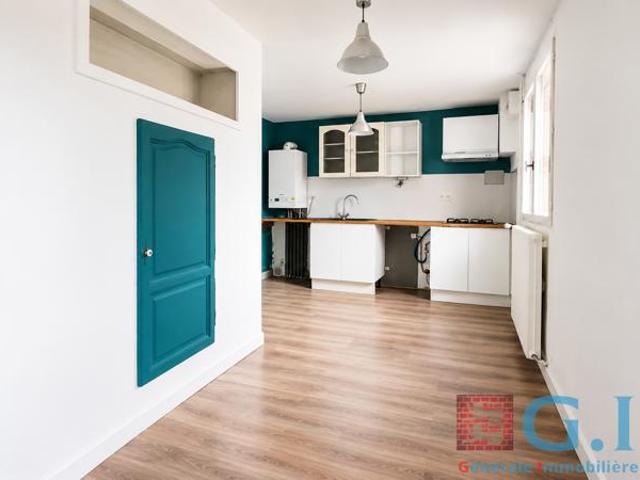 Maison vente à Rouen, Petit-couronne