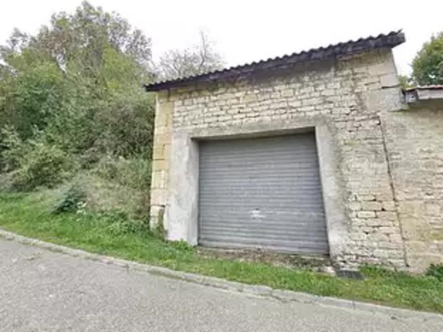 Garage vente à Val-de-Briey, Petit-failly
