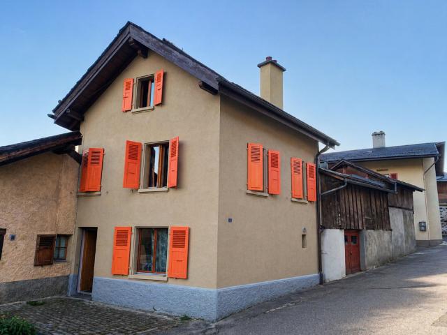 Mehrfamilienhaus kaufen in Fully, Wallis