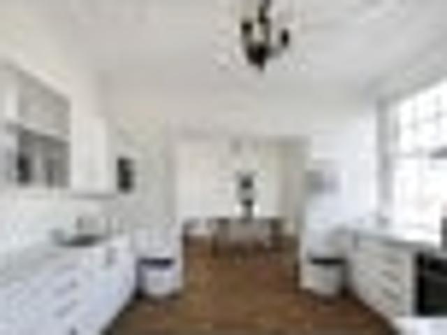Apartment for rent in Days Bay, Wellington