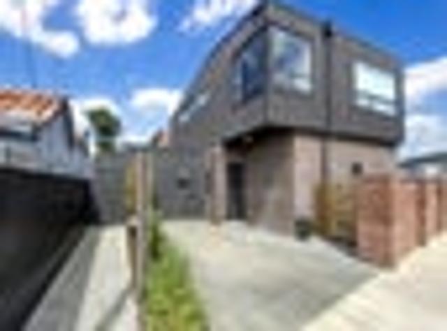 Apartment for rent in Days Bay, Wellington