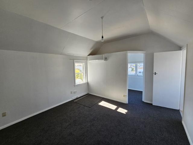 Apartment for rent in Days Bay, Wellington