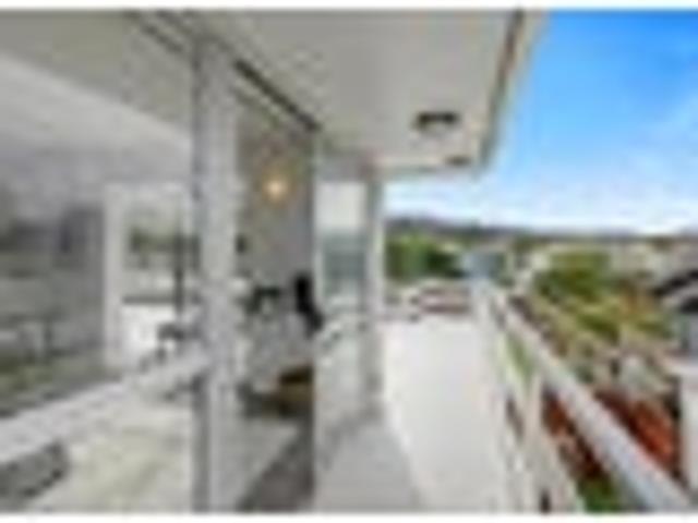 Apartment for rent in Days Bay, Wellington