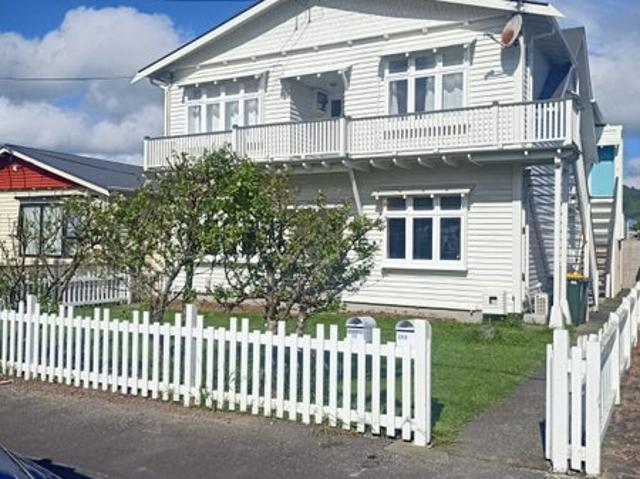 Apartment for rent in Days Bay, Wellington