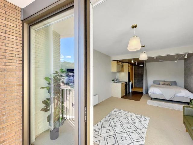 Apartment for rent in Days Bay, Wellington