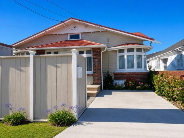 House for rent in Days Bay, Wellington