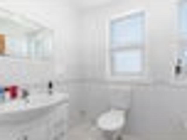 Apartment for rent in Days Bay, Wellington