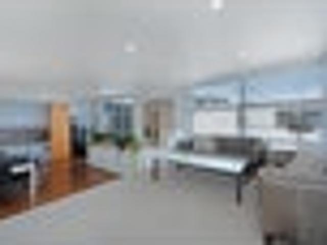 Apartment for rent in Days Bay, Wellington