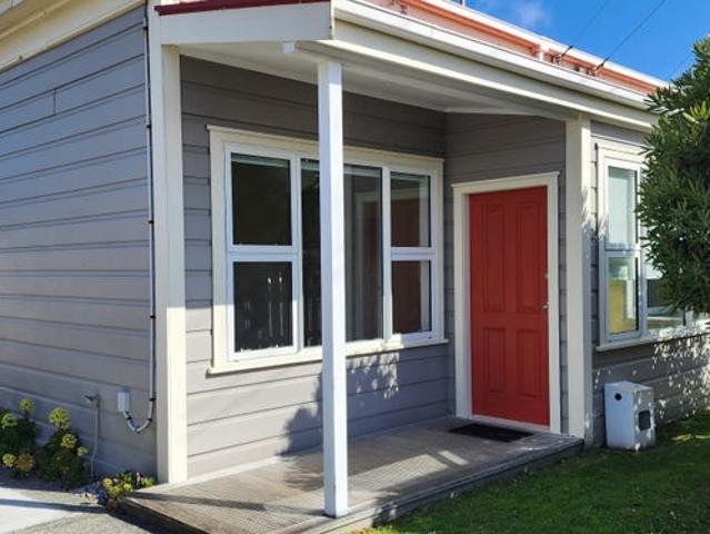 House for rent in Days Bay, Wellington