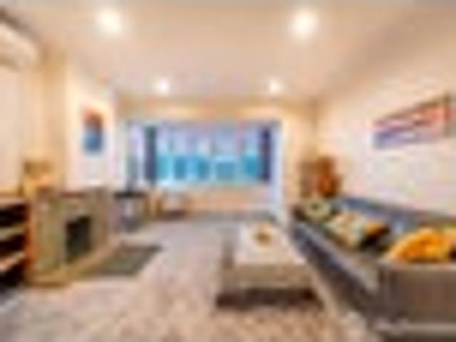 Apartment for sale in Days Bay, Wellington