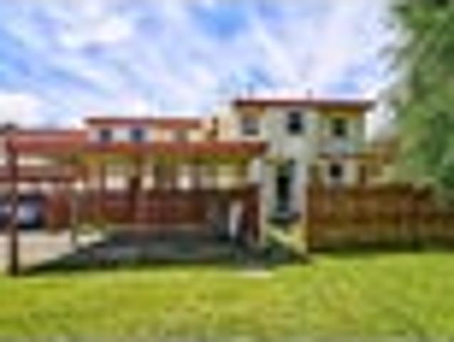 Apartment for sale in Days Bay, Wellington