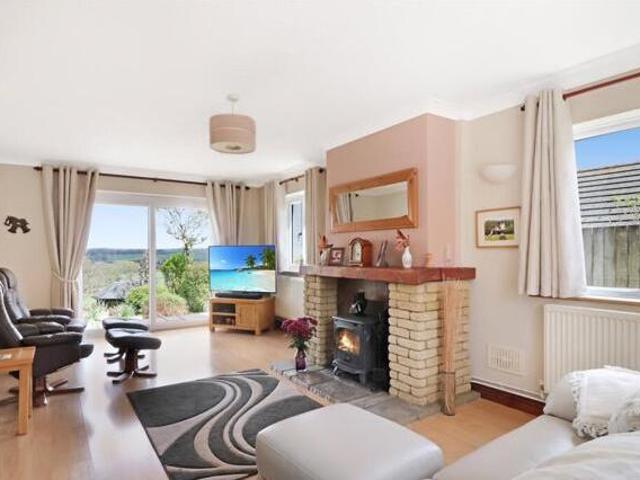 House for sale in Weir Quay, Devon