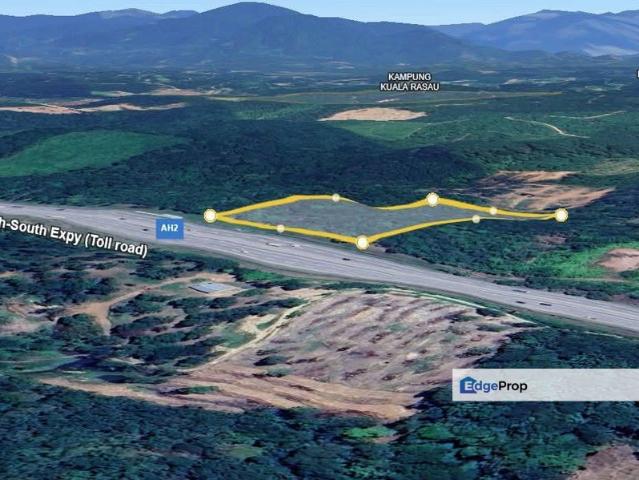 Shop for sale in Perak, Slim River