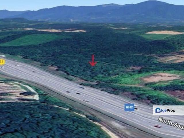Shop for sale in Slim River, Muallim