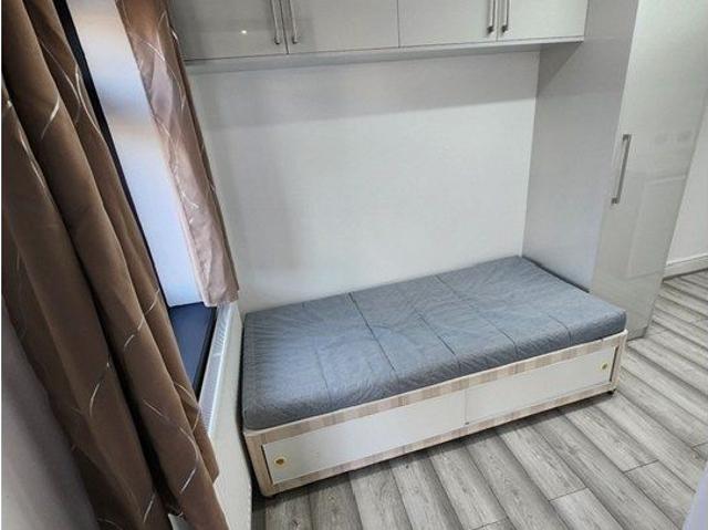 Studio for rent in Gidea Park, Greater London