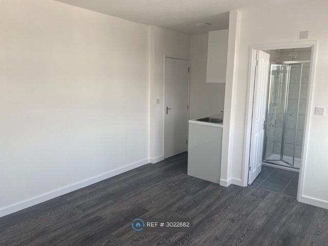 Room for rent in Petts Wood, Greater London