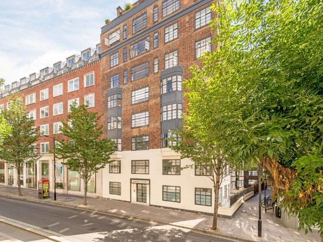 Studio for rent in Westminster, Victoria